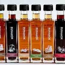Load image into Gallery viewer, Runamok Maple Syrups 250 ml bottle