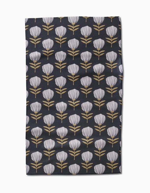 Geometry Kitchen Tea Towel: Blomma