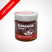 Load image into Gallery viewer, Runamok Honey -Chipotle Morita Infused

